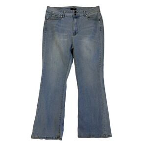 The Style Between Us Women's 22 Light Wash Denim Jeans‎ Pink Ribbon Sexy Flare